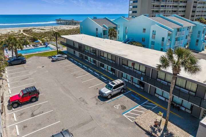 Beachside Motel