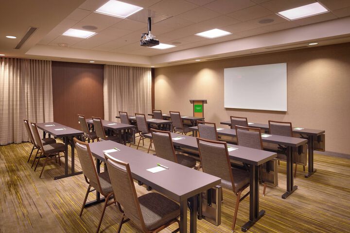 Courtyard by Marriott Phoenix Mesa Gateway Airport