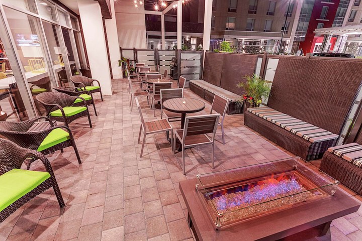Home2 Suites by Hilton Toronto Brampton
