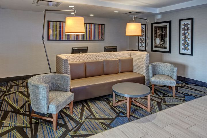 Hotel 2 of 44