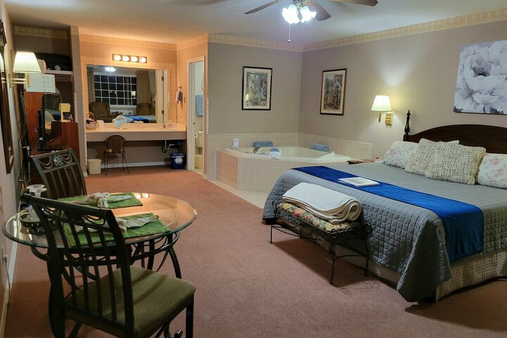 Room 42 of 125