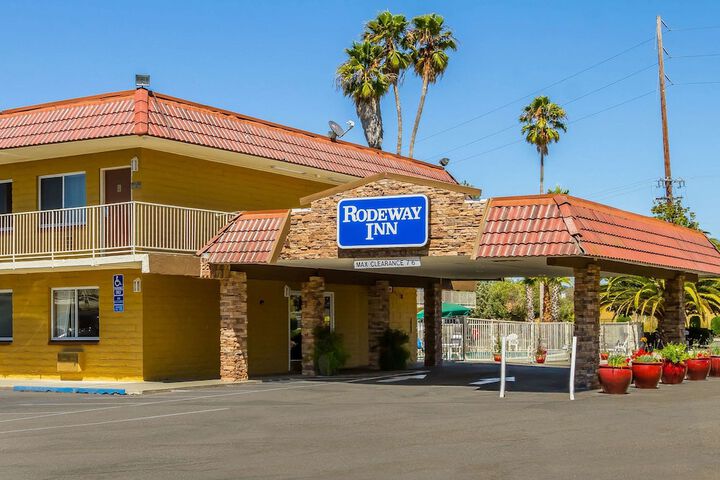 Hotel 4 of 40