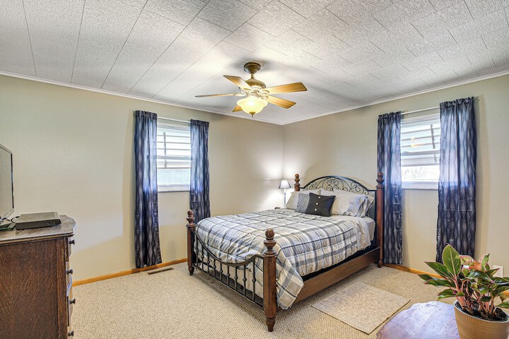 Stay & Play: West Virginia Country Home!