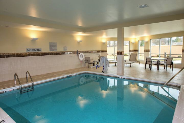 Courtyard by Marriott Somerset