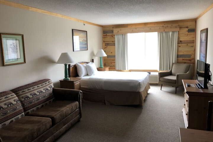 Room 15 of 26