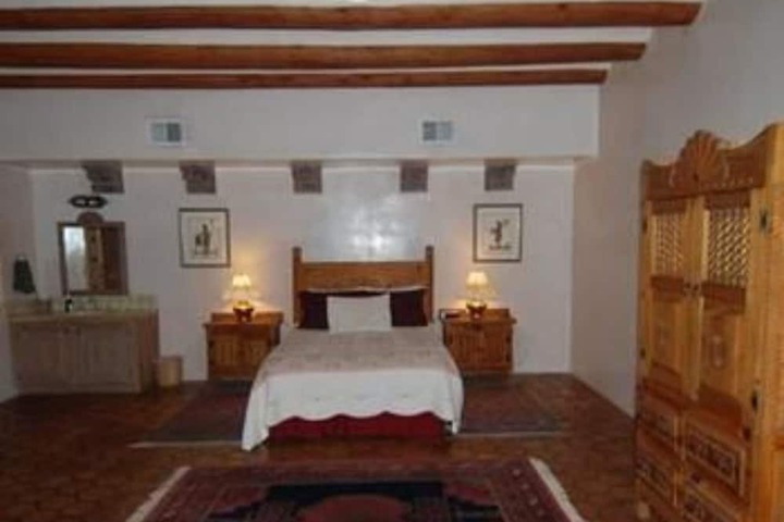 Room 40 of 62