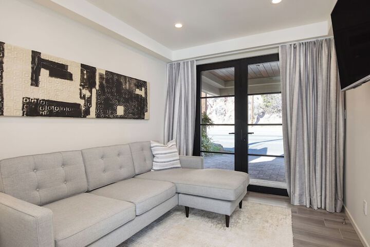 Matador by Avantstay Ocean Front Malibu Pad w / Rooftop Patio