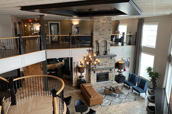 Hotel Interior 12 of 49