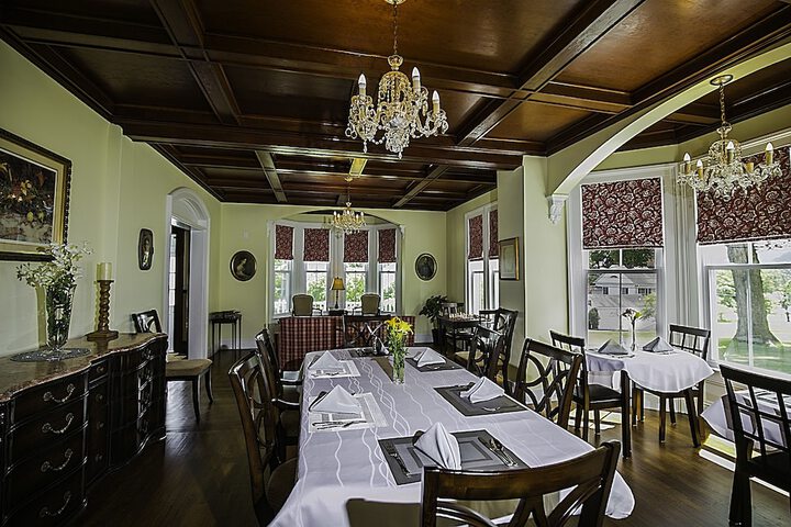 Homestead Inn