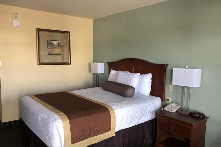 Room 22 of 27
