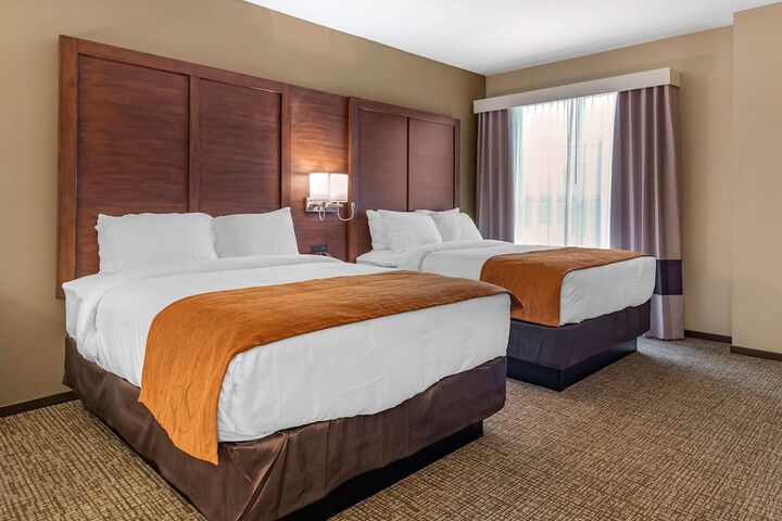 Comfort Suites Newnan