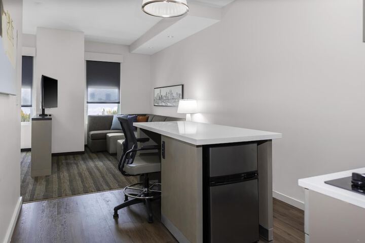 Hyatt House The Woodlands / Shenandoah