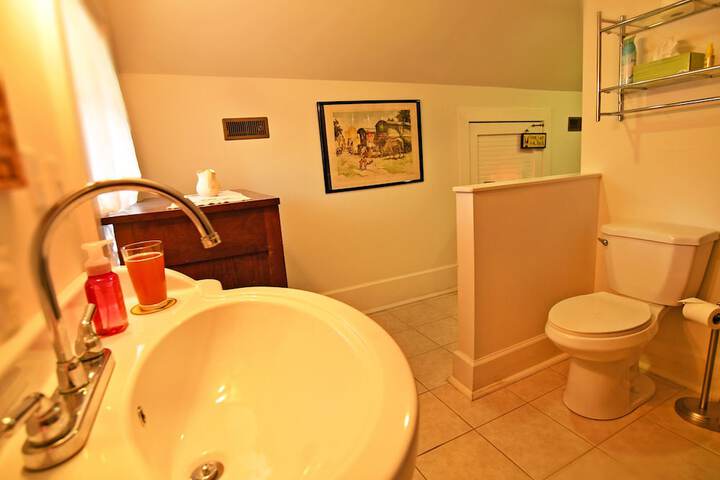 Room 19 of 23