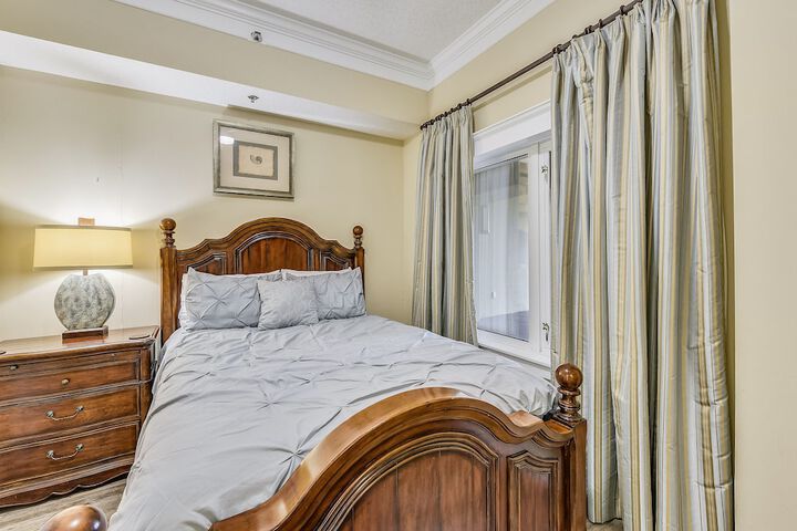Room 58 of 308