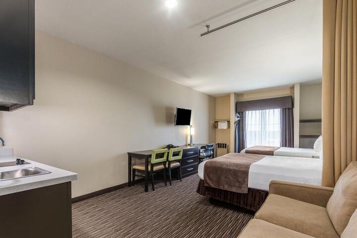 Room 20 of 38