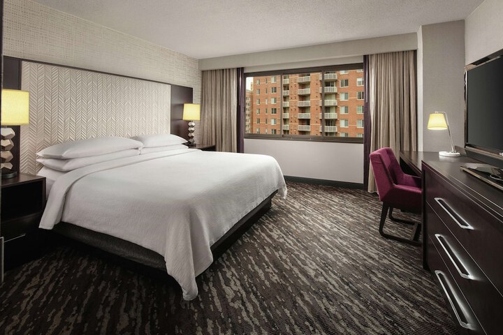 Room 18 of 63