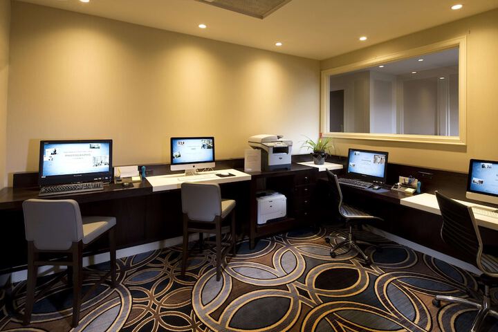 Business Center 64 of 64