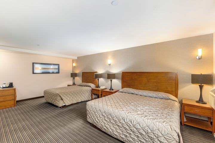 Breeze Inn