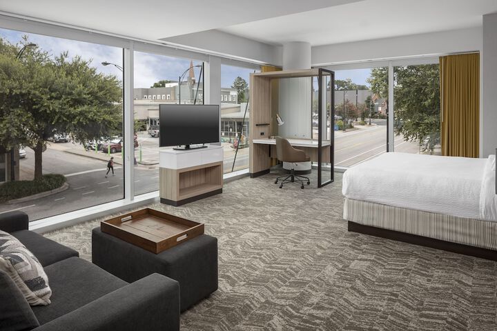 Room 21 of 56