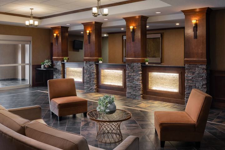 Hotel Interior 4 of 27