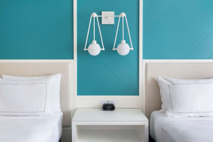 Room 56 of 75