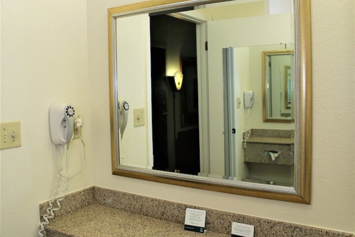 Room 45 of 69