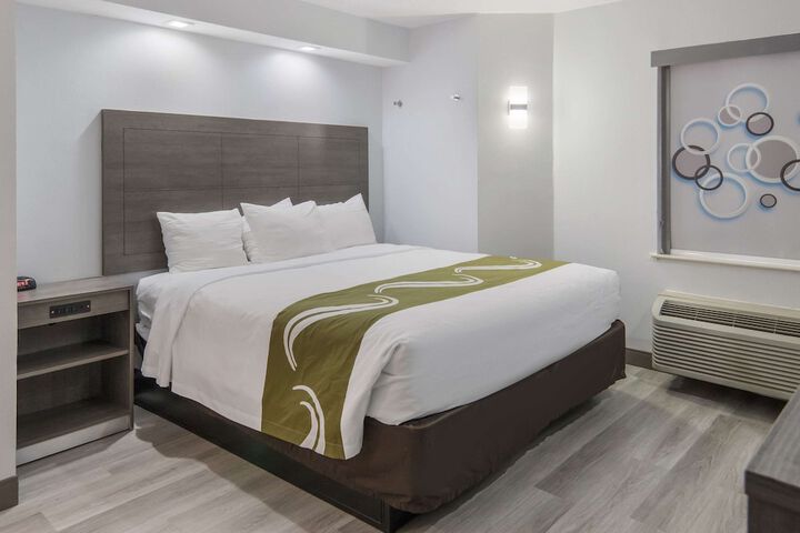Room 43 of 54