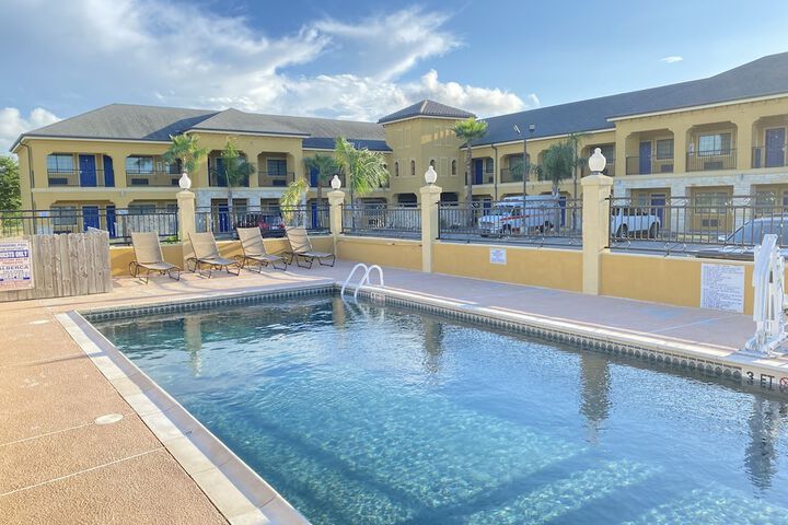 Pool 9 of 45