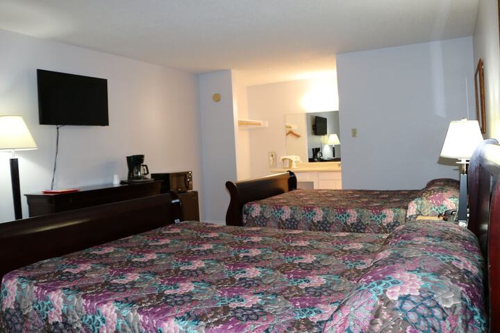 Room 50 of 62