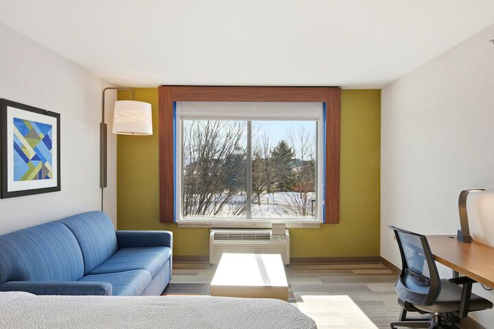 Holiday Inn Express & Suites Bethlehem Arpt-Allentown Area