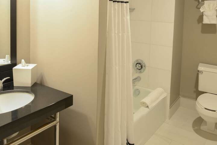 Room 45 of 95