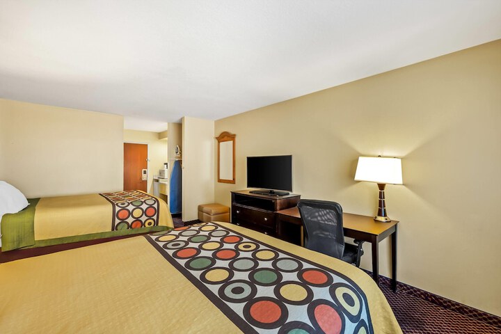 Super 8 by Wyndham Marana / Tucson Area