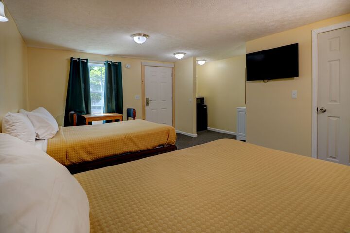 Room 27 of 58