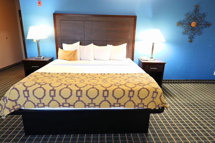 Room 36 of 46