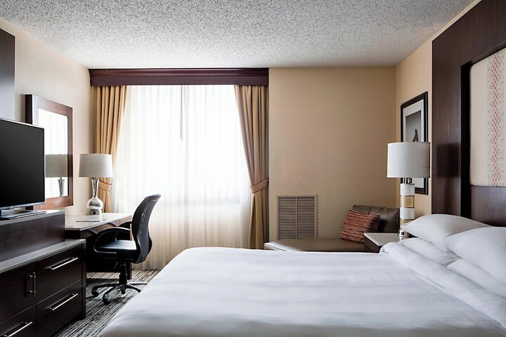 Room 10 of 51