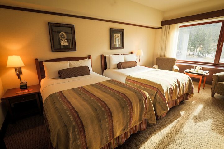 Room 70 of 116