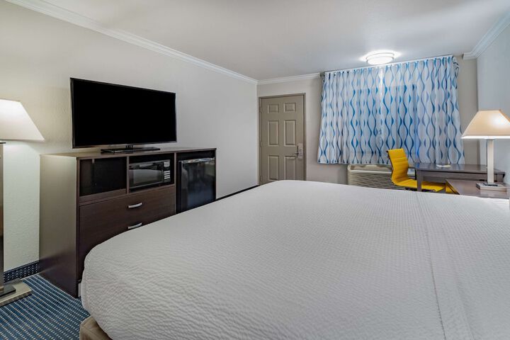 Days Inn by Wyndham Winnemucca