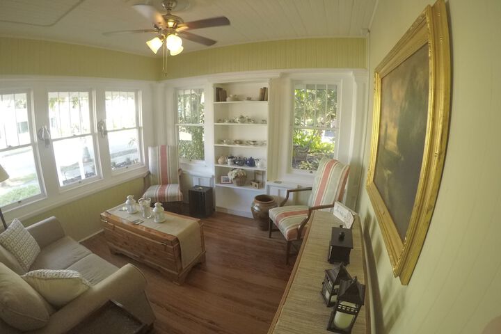 Room 42 of 53
