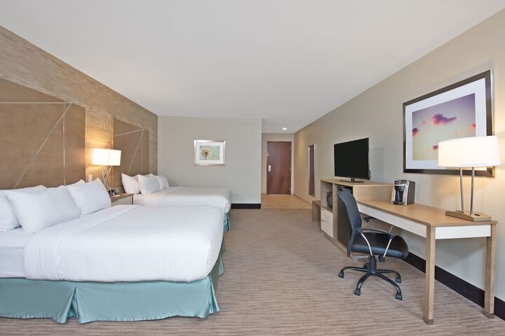 Room 28 of 43