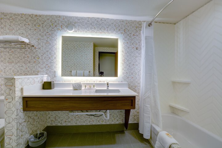 Holiday Inn Salem by IHG