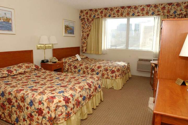 Room 18 of 31