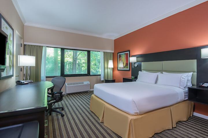 Room 17 of 55
