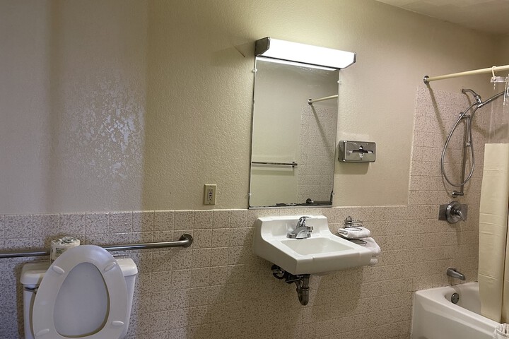 Palms Inn & Suites