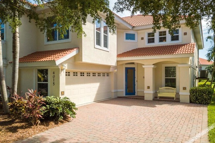 Harbor Landings Condo