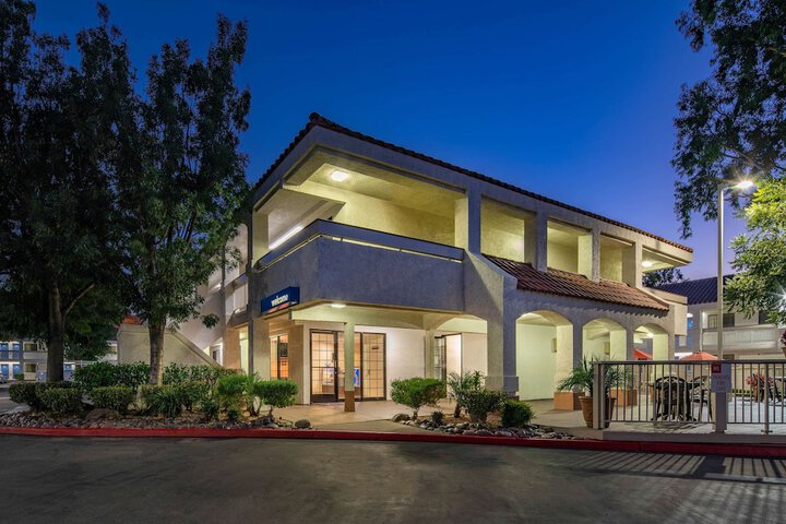 Motel 6 Thousand Oaks CA