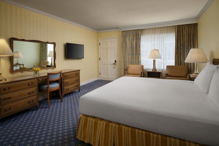 Room 21 of 51