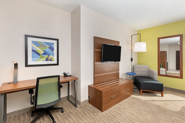 Room 29 of 50