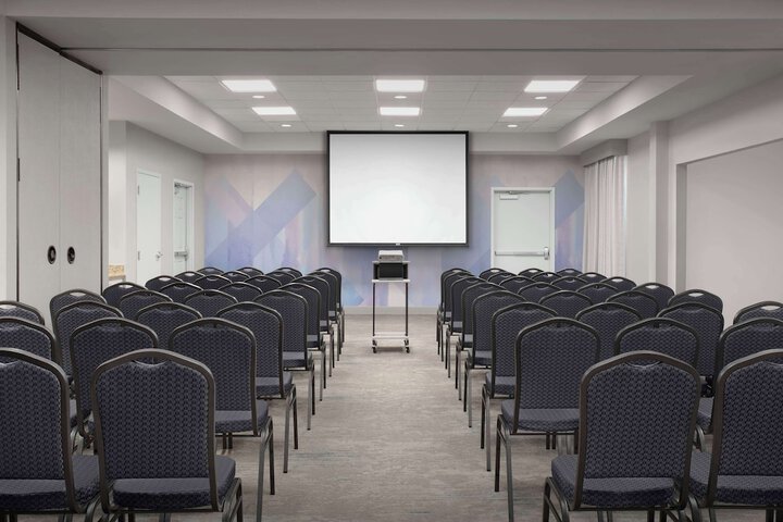 Hilton Garden Inn Lafayette / Cajundome