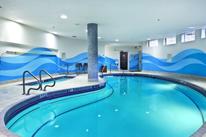 Pool 4 of 42