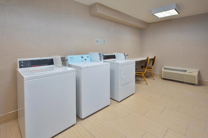 Hampton Inn & Suites St. Cloud MN
